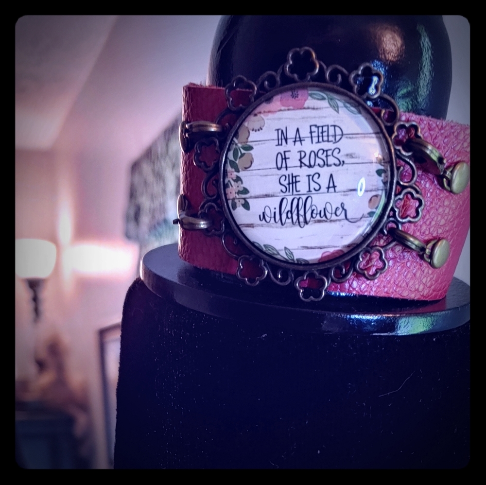 Plunder cuff